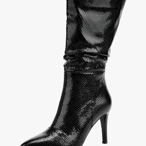 Elegant Black Snakeskin Women's Boots